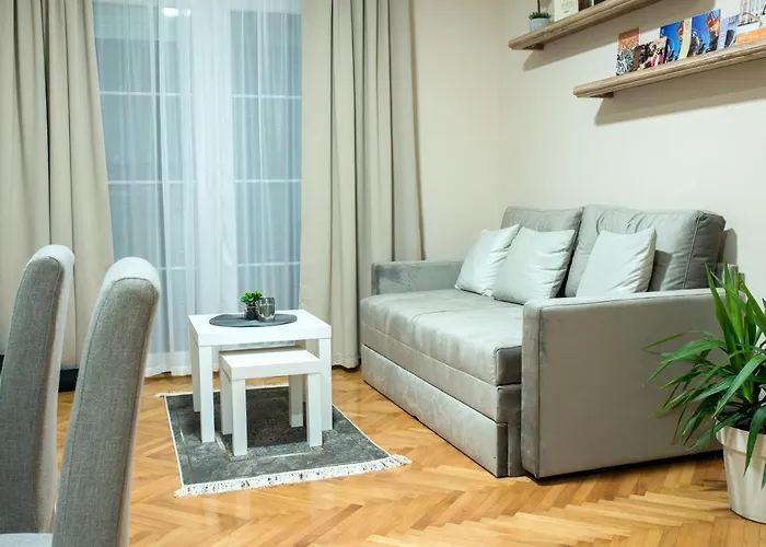 Centar 公寓 Požarevac